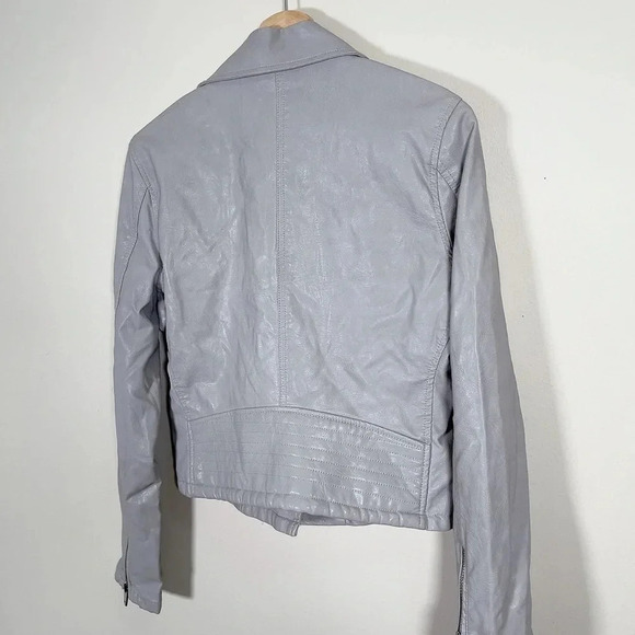 BLANKNYC | LIGHT GREY BIKER FAUX LEATHER JACKET - Picture 11 of 14